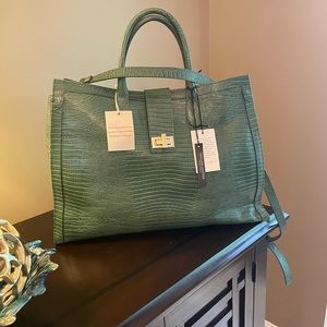 Claudia Firenze Large Italian Leather Lizard Print Bag with Detachable Strap